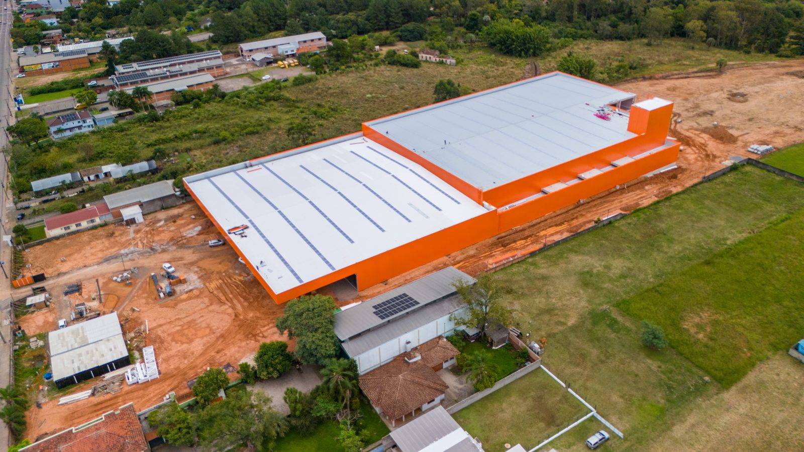 Vista aérea da loja Via Atacadista em Santa Maria, obra de piso executada pela SS